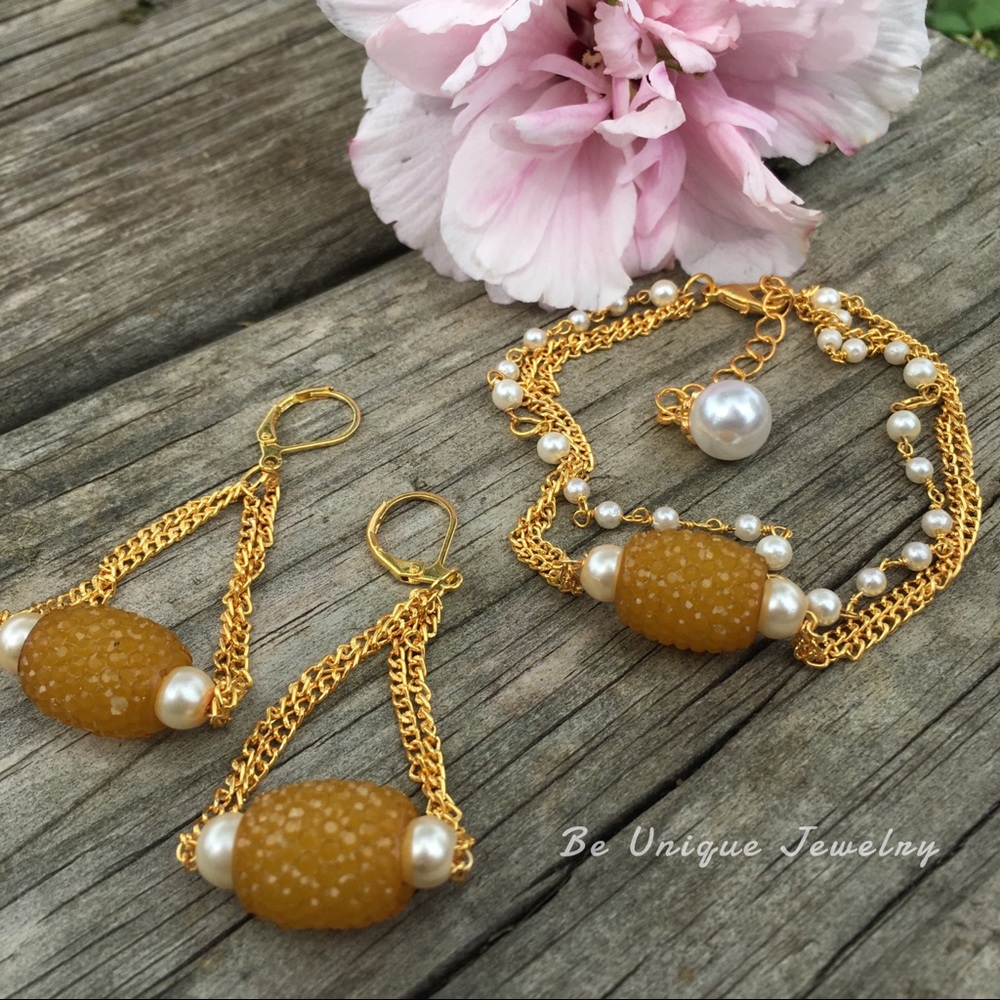 pearl Gold Chain layer Bracelet Earrings Jewelry